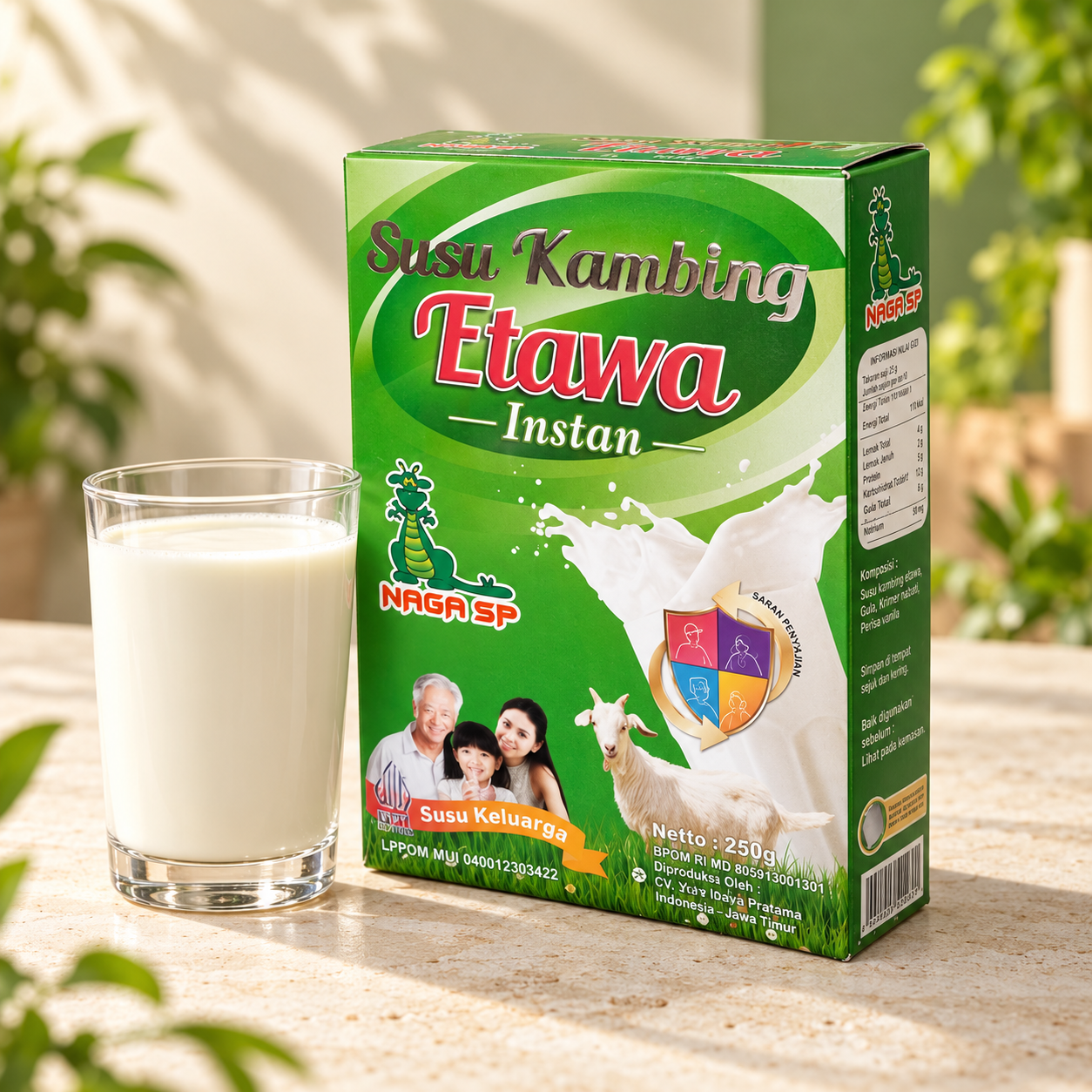 Kemasan susu kambing Etawa Naga SP bersama segelas susu